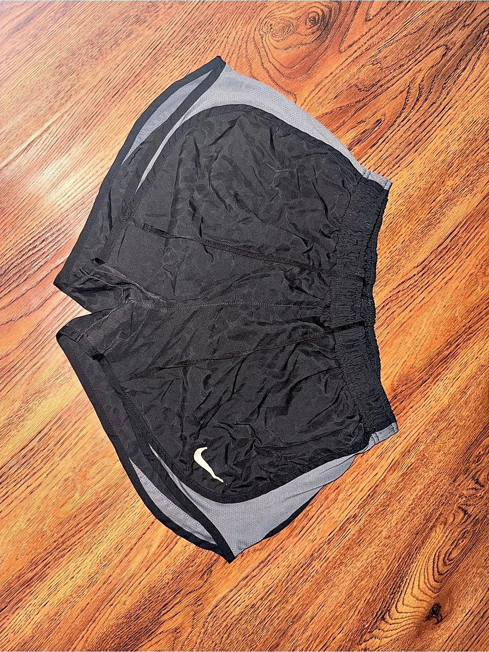 Nike Women's Dri-FIT Running Athletic Shorts in Black & Gray Leopard Print